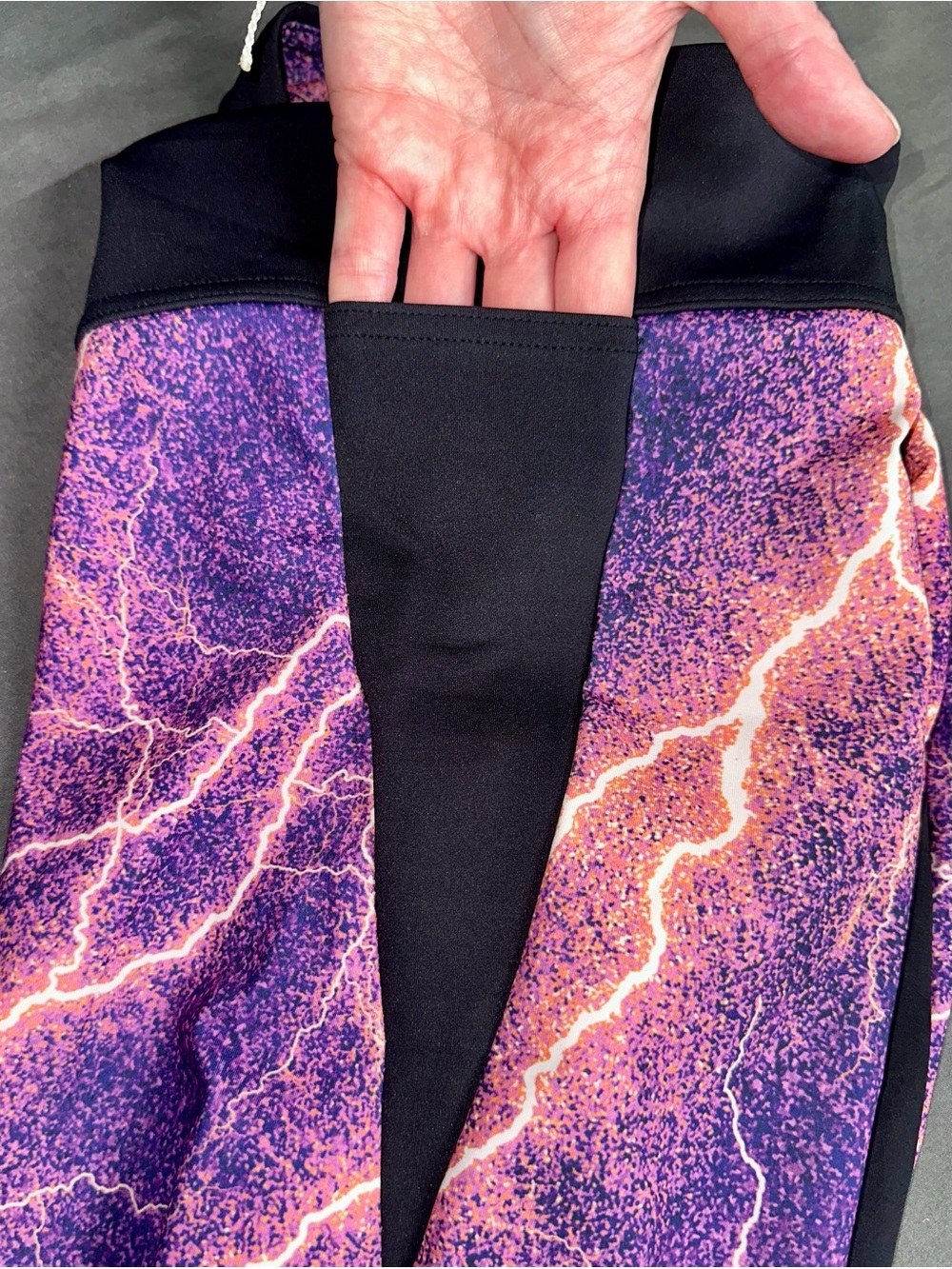 Blackmilk Lightning Purple Combat Pants Small RARE Pockets Gym Capri Leggings - Picture 5 of 8